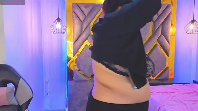 Addyy 02 online show from January 2026 12:08:01 PM