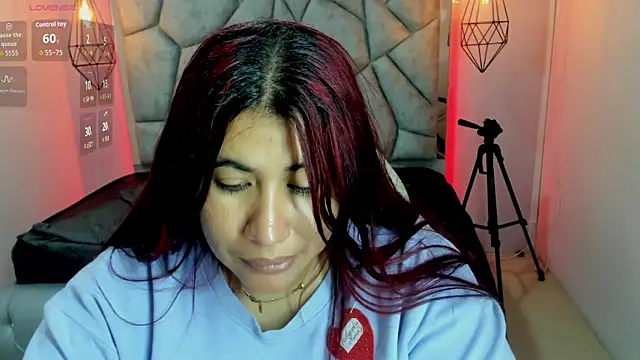 Addyy 02 online show from May 2026 07:14:01 PM