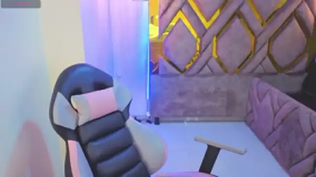 Addyy 02 online show from January 2026 12:39:02 AM