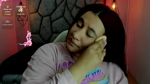 Addyy 02 online show from April 2026 07:26:01 PM