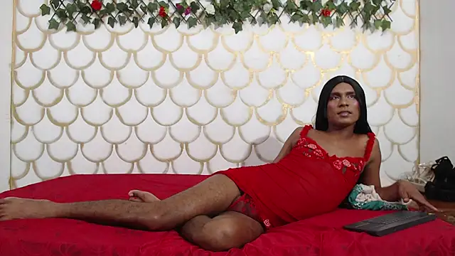 nahomy smiith online show from February 2026 05:07:02 AM