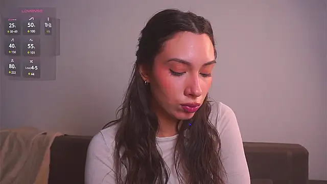 Snapshot of MissyHuf chatting on January 2026 08:40:02 AM MissyHuf online show from January 2026 08:40:02 AM