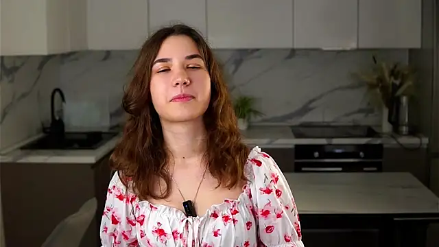 AmmieGerber online show from October 2025 02:12:01 AM