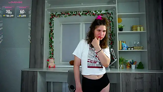 AmmieGerber online show from November 2025 01:16:01 AM