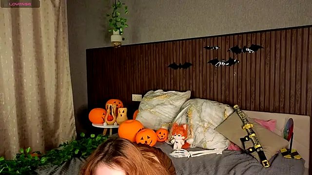 kitsun ne online show from November 2025 08:03:01 PM