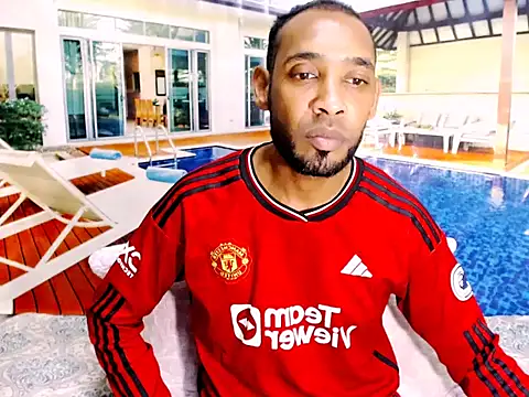 Snapshot of IndianMagicMike chatting on November 2025 06:28:01 AM IndianMagicMike online show from November 2025 06:28:01 AM