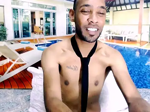 Snapshot of IndianMagicMike chatting on November 2025 05:27:01 PM IndianMagicMike online show from November 2025 05:27:01 PM