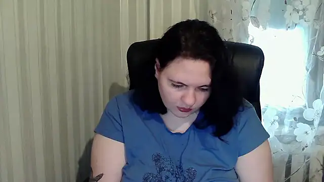 XLisaBlueXs  online show from October 2025 10:25:01 AM
