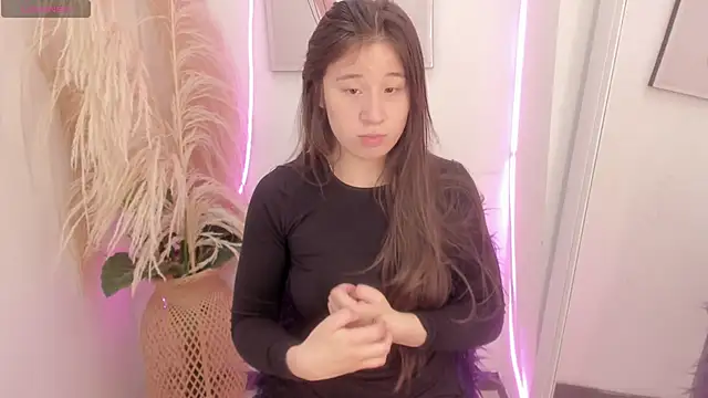 TamaraKarter online show from October 2025 12:46:01 PM