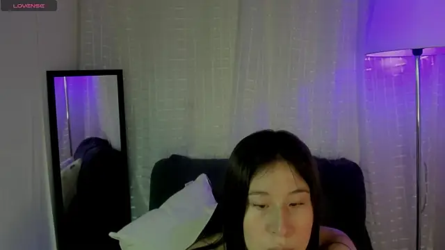 TamaraKarter online show from October 2025 12:06:01 PM