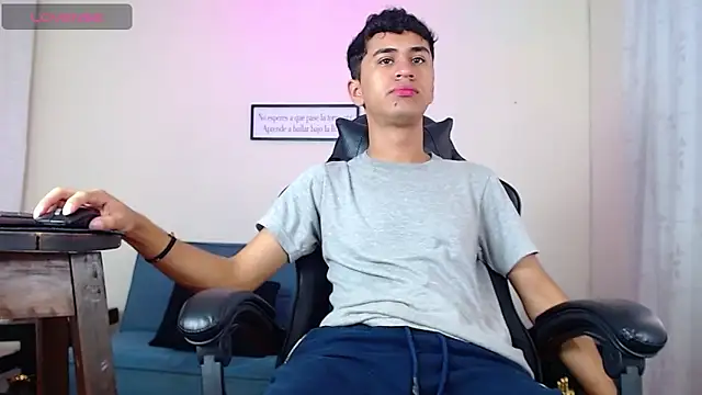 Alancum7 online show from March 2026 12:43:01 PM