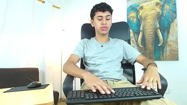 Alancum7 online show from November 2025 01:01:01 PM