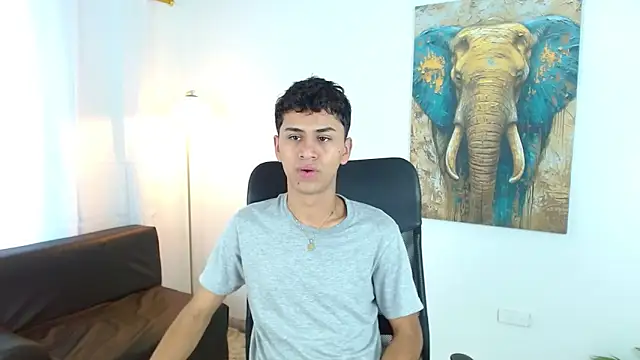 Alancum7 online show from November 2025 08:02:01 PM