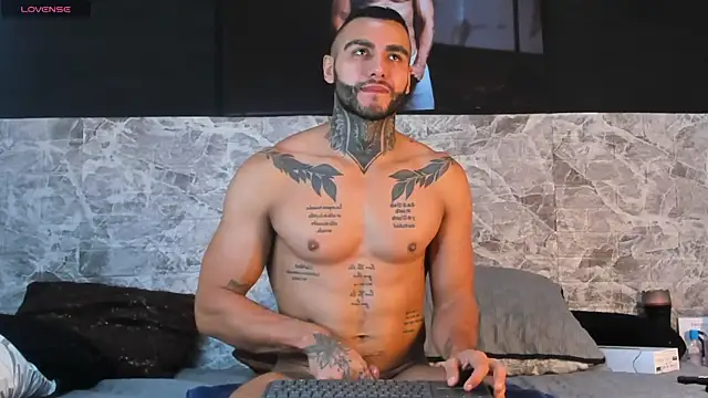 Danny Willson online show from October 2025 02:07:01 PM