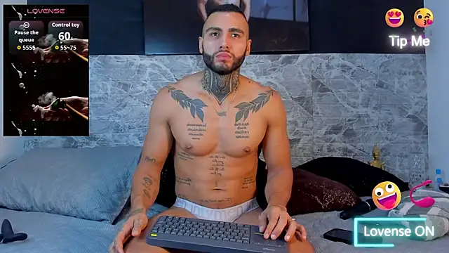 Danny Willson online show from November 2025 10:08:01 AM