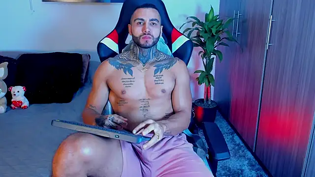 Danny Willson online show from March 2026 01:56:01 PM