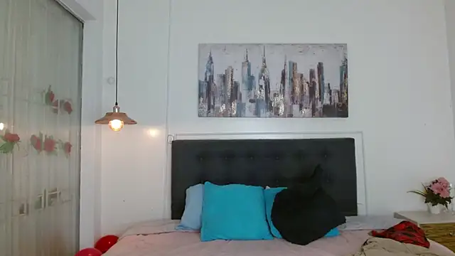 andresnoir  online show from December 2025 02:23:01 PM