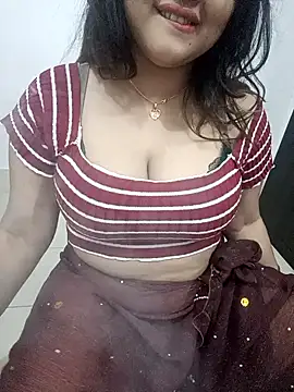 Snapshot of Beauty_Queen_Soniya chatting on November 2025 08:08:01 PM Beauty Queen Soniya online show from November 2025 08:08:01 PM