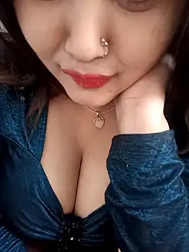 Snapshot of Beauty_Queen_Soniya chatting on November 2025 08:57:02 AM Beauty Queen Soniya online show from November 2025 08:57:02 AM