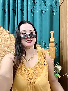 Beauty Queen Soniya online show from April 2026 10:23:02 PM