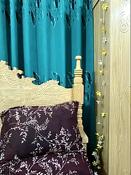 Beauty Queen Soniya online show from May 2026 11:52:02 PM