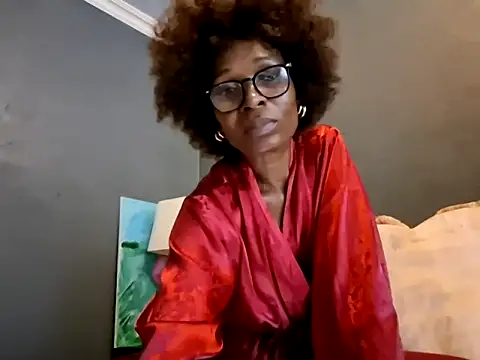 NaughtyCouga online show from February 2026 04:57:01 AM