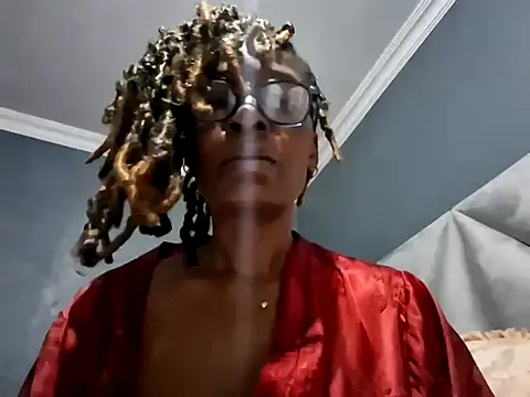NaughtyCouga online show from May 2026 04:38:01 AM