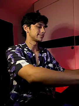 ErosDominant online show from November 2025 02:04:01 AM