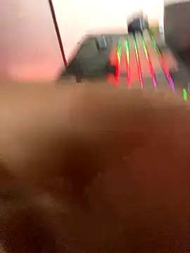 ErosDominant online show from November 2025 05:01:01 AM