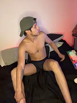 ErosDominant online show from April 2026 10:32:02 PM