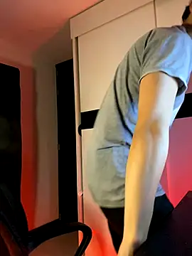 ErosDominant online show from November 2025 02:15:01 AM