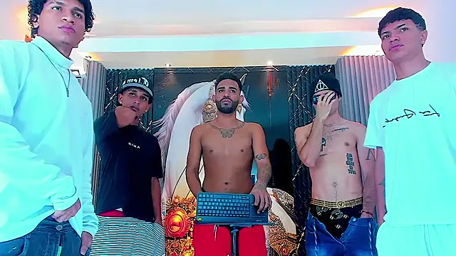 Snapshot of _Gods_of_Olympus_ chatting on October 2025 04:34:01 AM Gods of Olympus online show from October 2025 04:34:01 AM