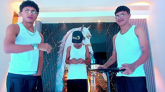 Snapshot of _Gods_of_Olympus_ chatting on October 2025 04:11:02 AM Gods of Olympus online show from October 2025 04:11:02 AM