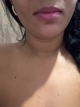 Brunamorenago online show from July 2026 08:59:02 AM