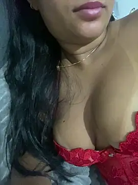 Brunamorenago online show from March 2026 01:33:02 AM