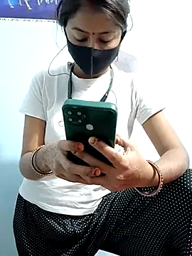 Payal G online show from December 2025 04:17:02 PM