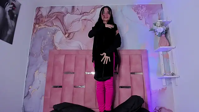 Isis Blaze online show from January 2026 03:13:01 AM