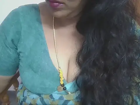 Snapshot of Tamil_Divyaa chatting on October 2025 08:15:01 AM Tamil Divyaa online show from October 2025 08:15:01 AM