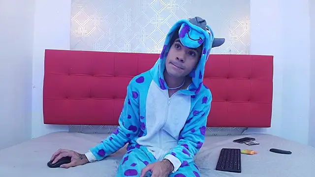 JacobBlackwell  online show from October 2025 11:51:02 AM