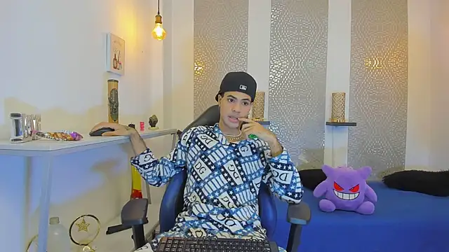 JacobBlackwell  online show from November 2025 07:17:01 PM