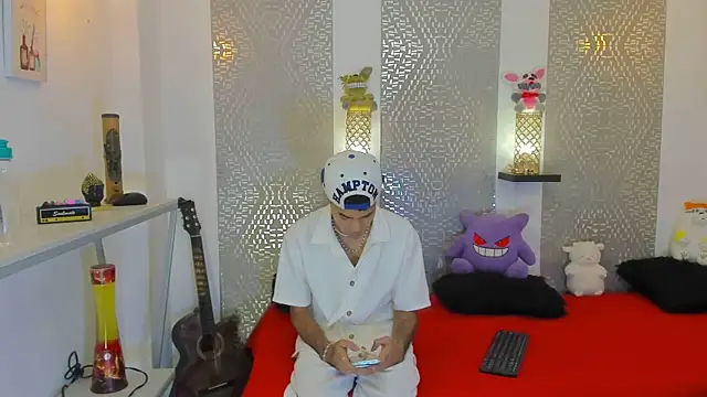 JacobBlackwell  online show from November 2025 06:41:01 PM