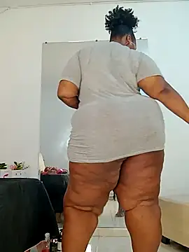 Bigasshott  online show from February 2026 08:41:01 PM