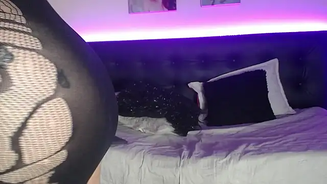 SeleneMore online show from February 2026 03:22:01 PM