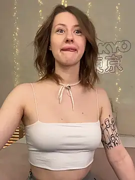 JessiJull online show from April 2026 05:21:01 AM