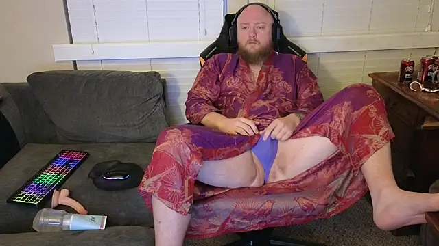 Snapshot of theballboy1 chatting on April 2026 09:33:01 AM theballboy1 online show from April 2026 09:33:01 AM