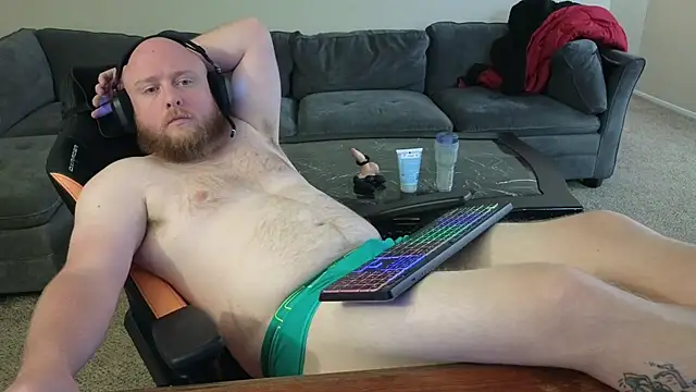 Snapshot of theballboy1 chatting on November 2025 03:34:02 AM theballboy1 online show from November 2025 03:34:02 AM