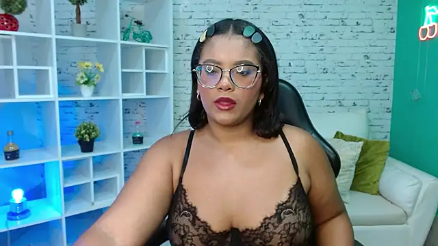 Snapshot of hannahjackson_ chatting on November 2025 11:32:02 AM hannahjackson online show from November 2025 11:32:02 AM