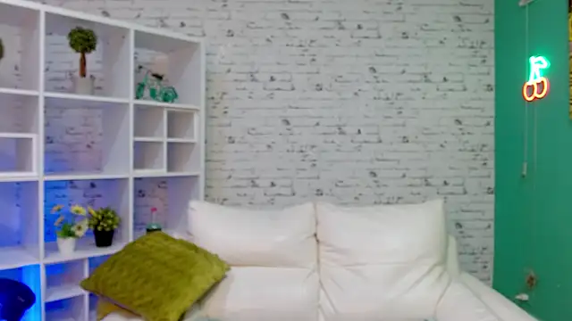 Snapshot of hannahjackson_ chatting on November 2025 11:36:01 AM hannahjackson online show from November 2025 11:36:01 AM