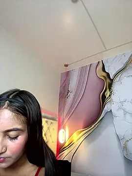 Luna star3 online show from January 2026 06:44:02 PM