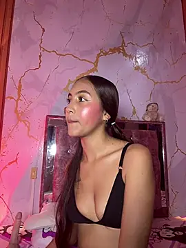 Luna star3 online show from April 2026 07:04:01 PM